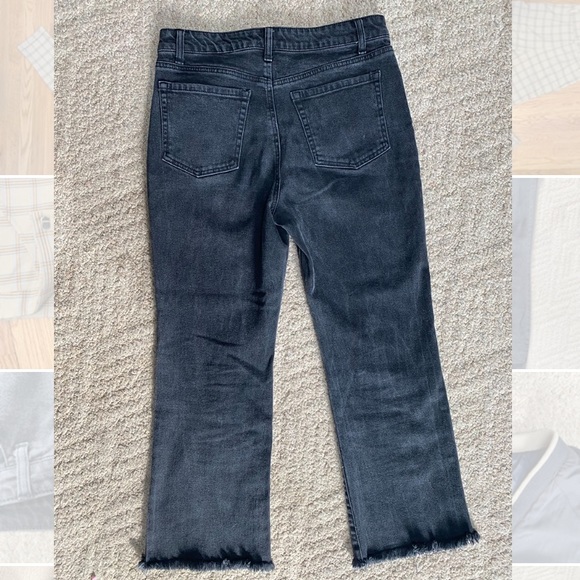 Size 9, black wash jeans, flare bottoms, high rise, cut off - Picture 3 of 5